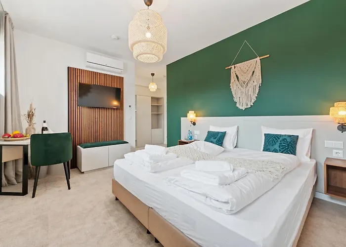 Park Mauer - Boutique Hotel, Restaurant, Cafe & Bar Vienna